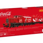 R1233p 4 Coca Cola Christmas Train Set 5 3d Box Back